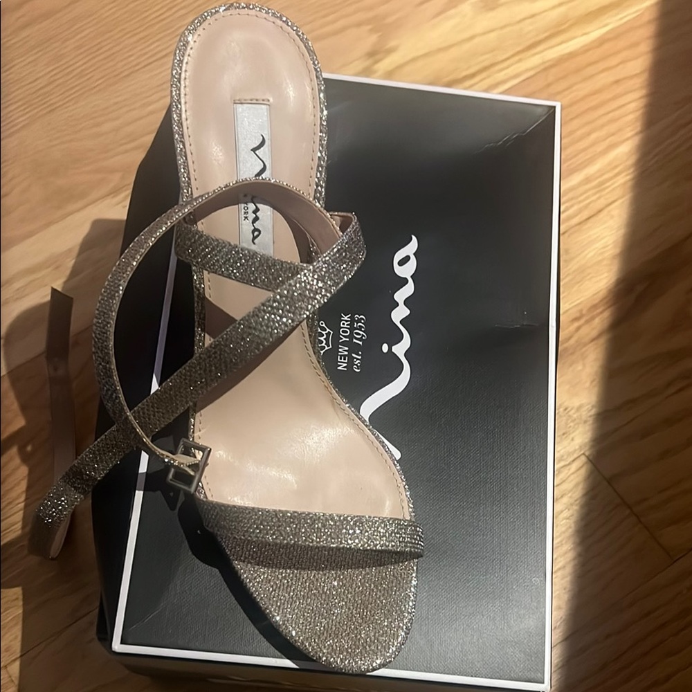 Nina Silver Heels Elegant Strappy Design